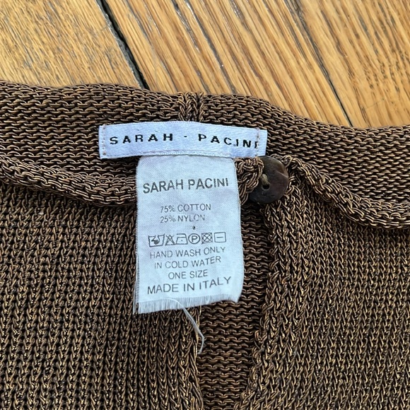 Cropped Cardigan in Brown / Gold - Picture 5 of 5